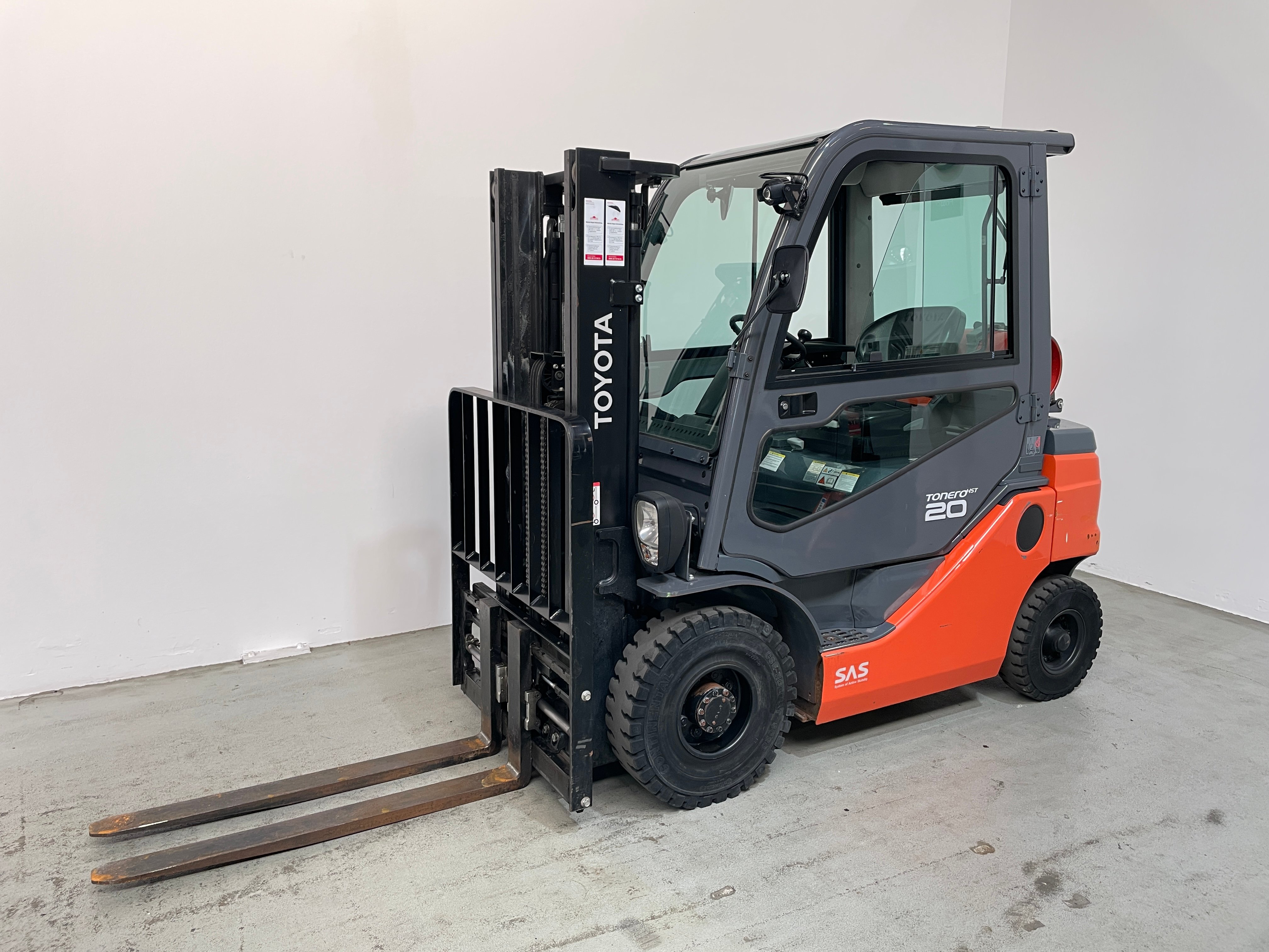 Treibgasstapler Toyota 06-8FG20F (BJ: 2022)