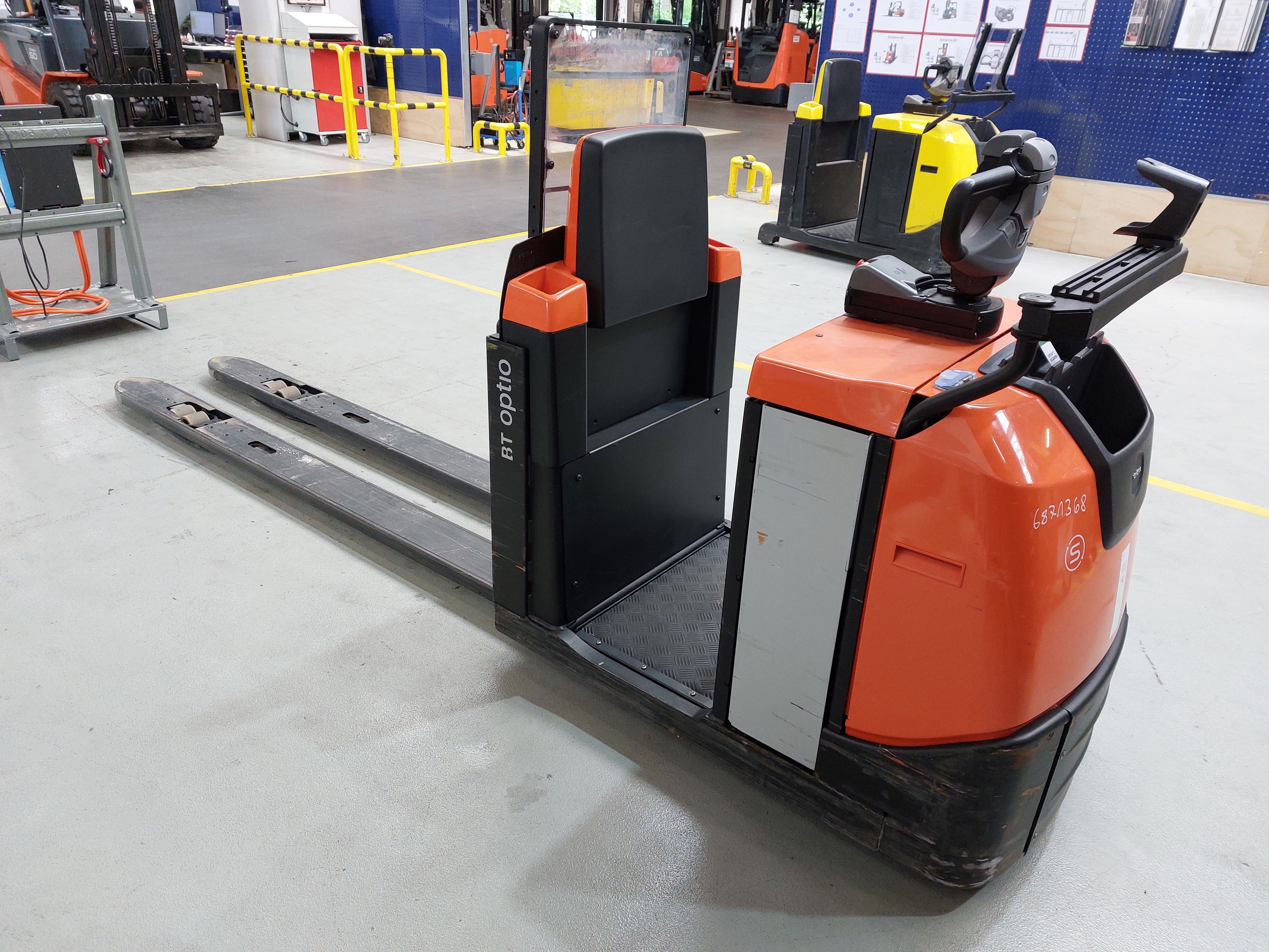 Niederhubkommissionierer Toyota OSE250 (BJ: 2022)