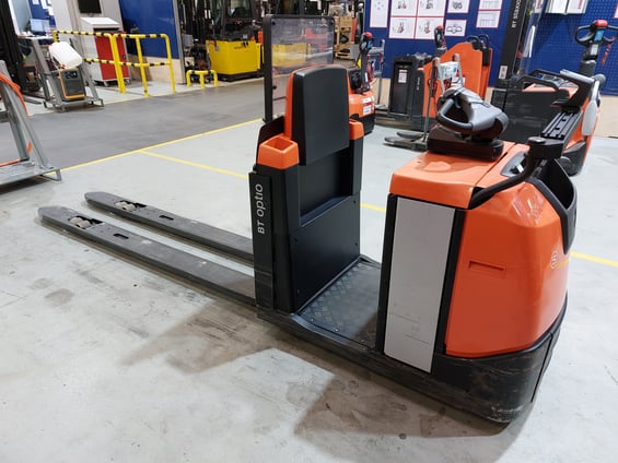 Niederhubkommissionierer Toyota OSE250 (BJ: 2022)