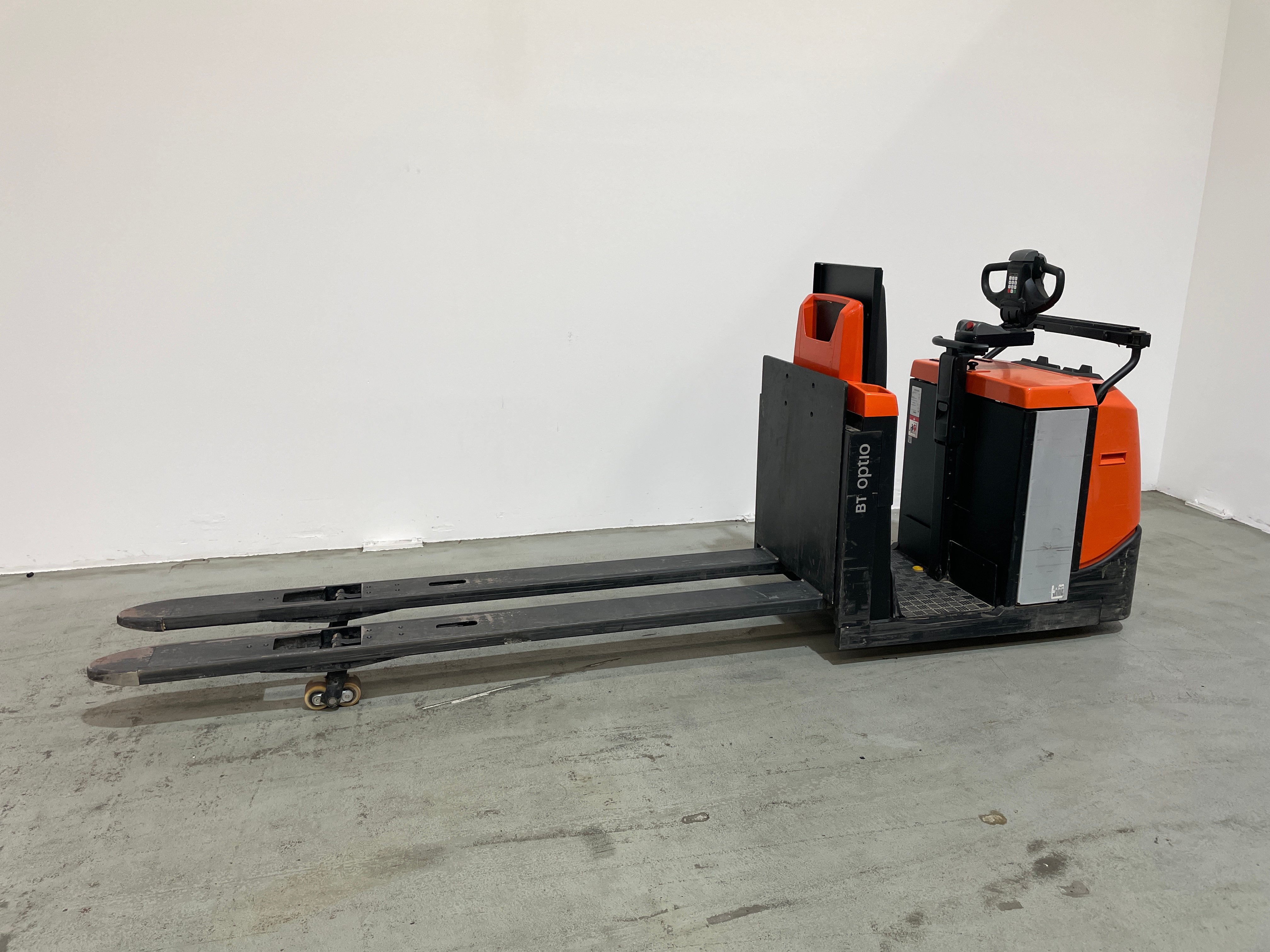 Niederhubkommissionierer Toyota OSE250P (BJ: 2022)