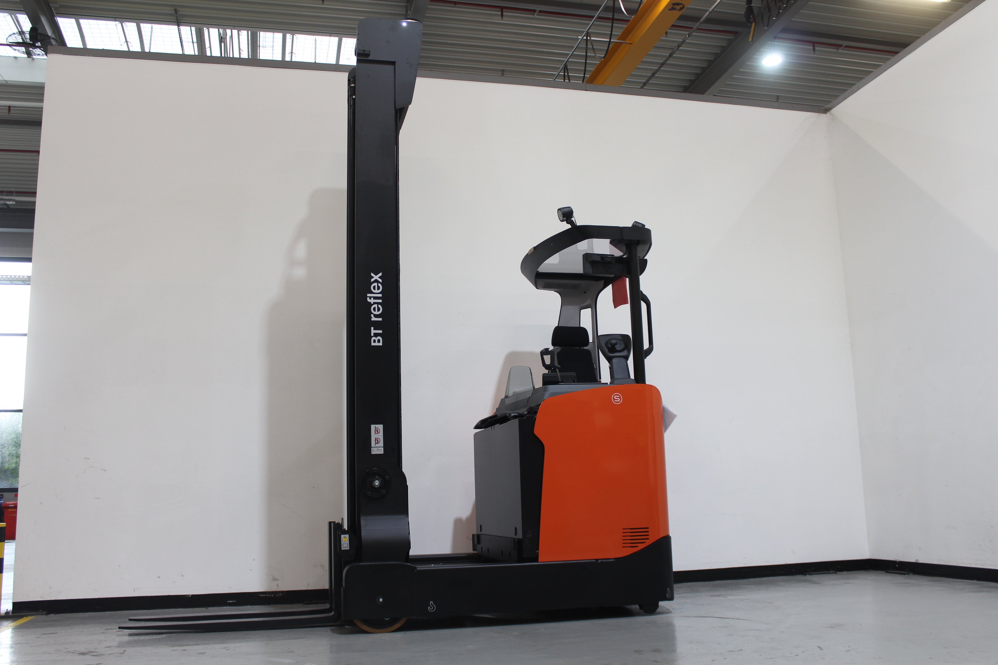 Schubmaststapler Toyota RRE200H (BJ: 2022)