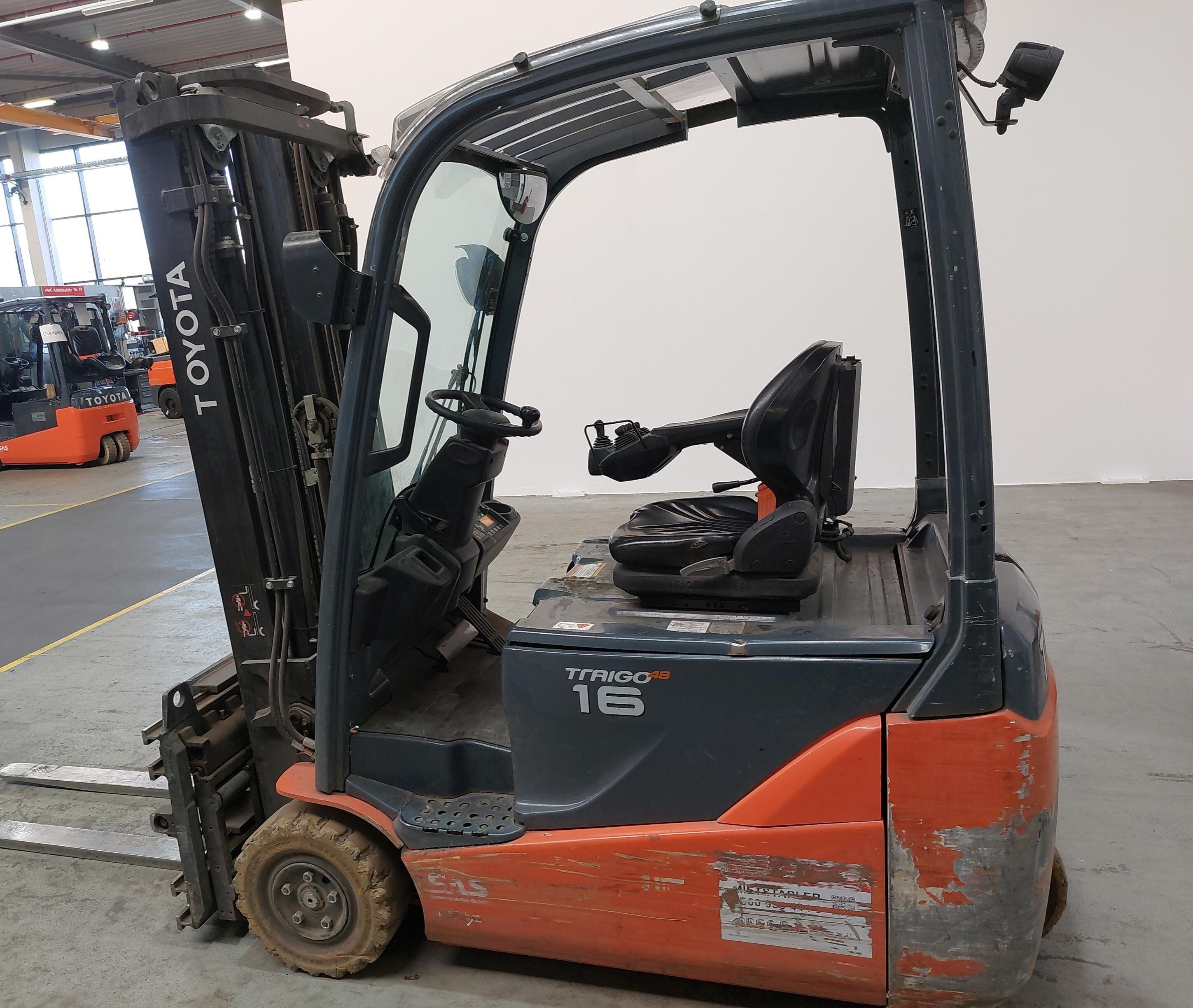Elektro 3 Rad-Stapler Toyota 8FBE16T (BJ: 2022)