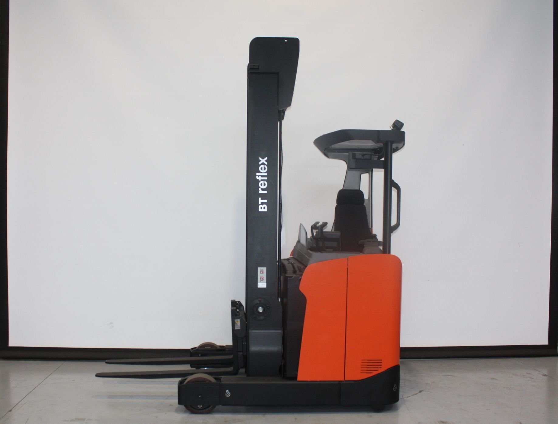 Schubmaststapler Toyota RRE160HE (BJ: 2022)