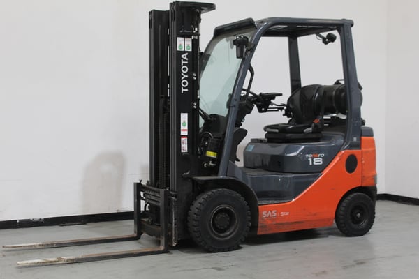 Treibgasstapler Toyota 02-8FGF18 (BJ: 2022)