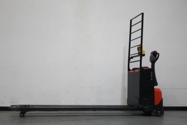 Elektrischer Niederhubwagen Toyota LWE180 (BJ: 2023)