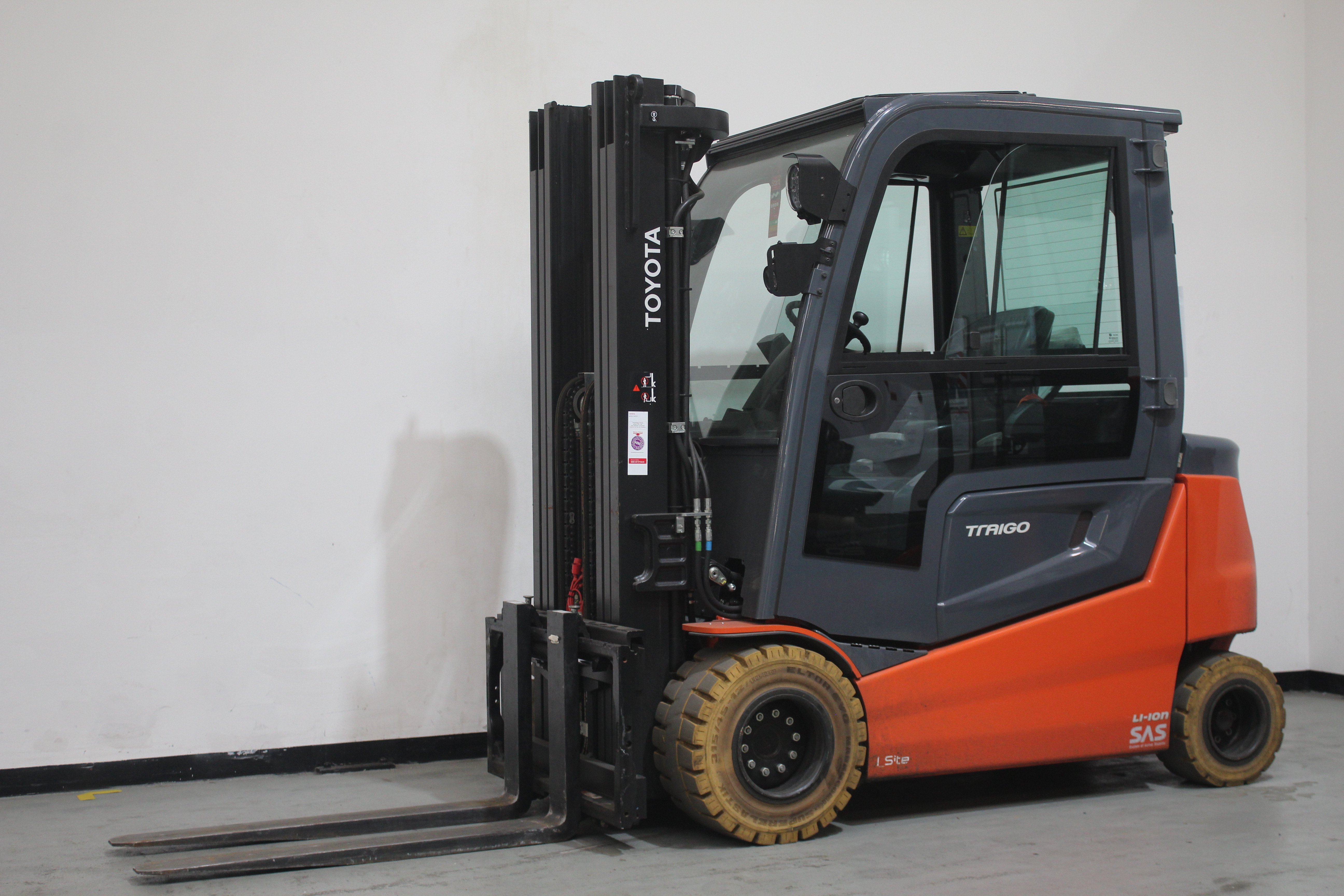Elektro 4 Rad-Stapler Toyota 9FBM35T (BJ: 2023)