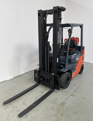 Treibgasstapler Toyota 02-8FGKF20 (BJ: 2023)