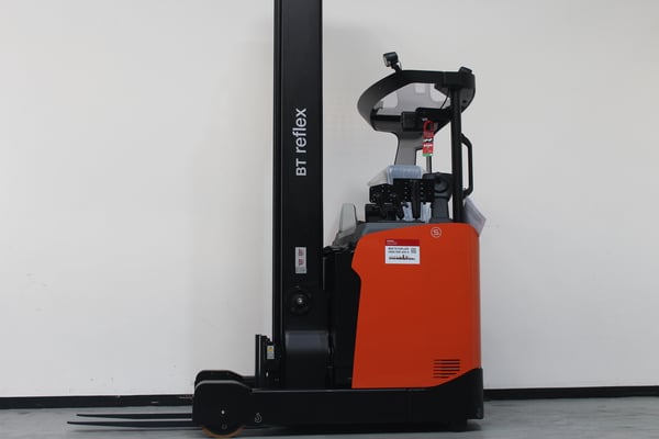 Schubmaststapler Toyota RRE160H (BJ: 2023)