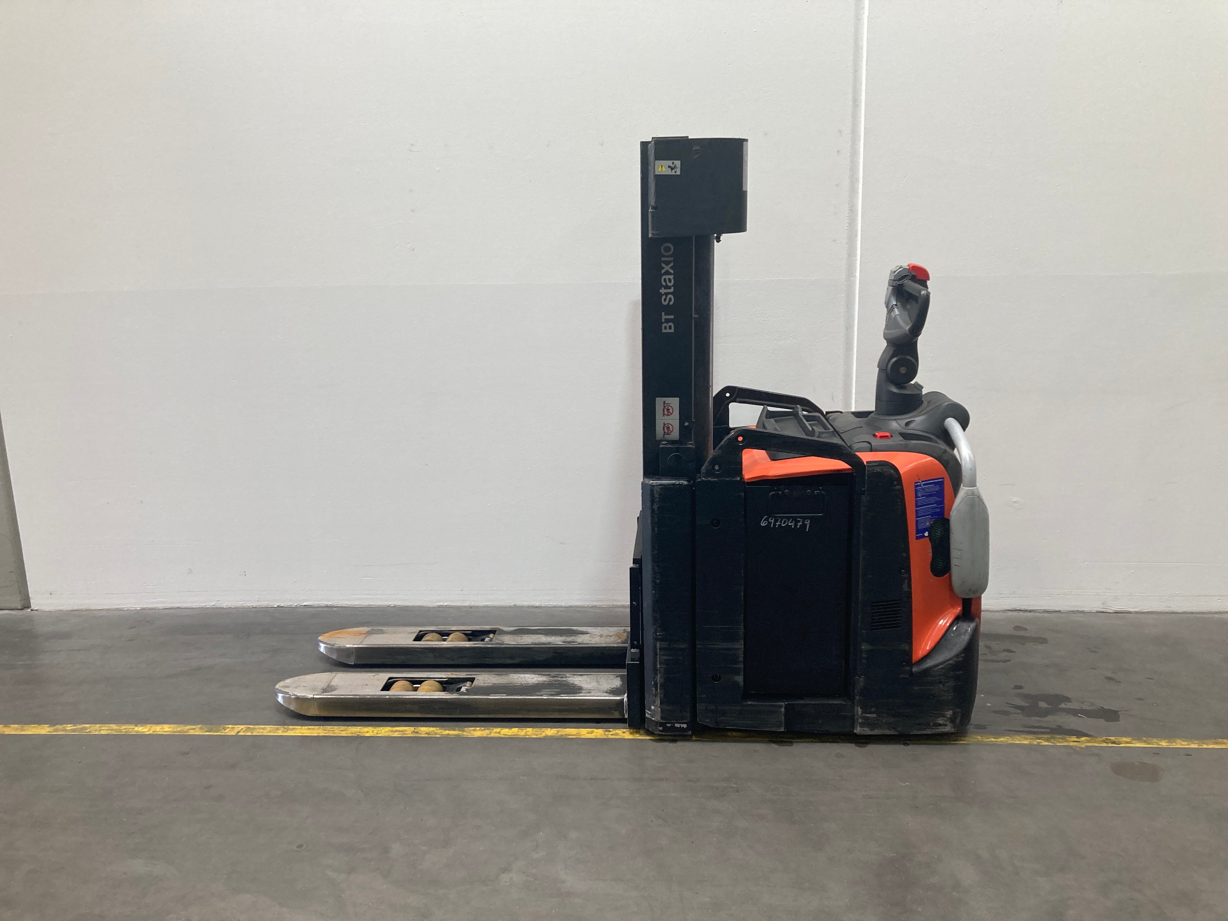 Elektrischer Hochhubwagen Toyota SPE160L (BJ: 2023)