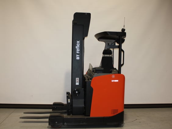 Schubmaststapler Toyota RRE160H (BJ: 2023)