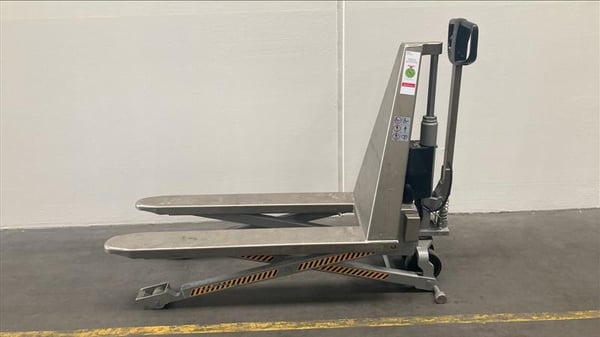 Elektrischer Scherenhubwagen Toyota HHL100I (BJ: 2023)