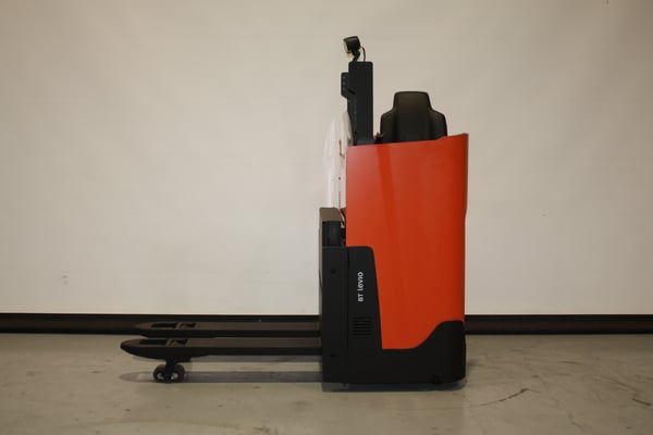 Niederhubkommissionierer Toyota LSI200 (BJ: 2023)