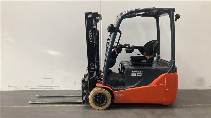 Elektro 3 Rad-Stapler Toyota 8FBE20T (BJ: 2023)