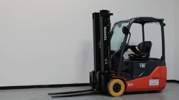 Elektro 3 Rad-Stapler Toyota 8FBE16T (BJ: 2023)