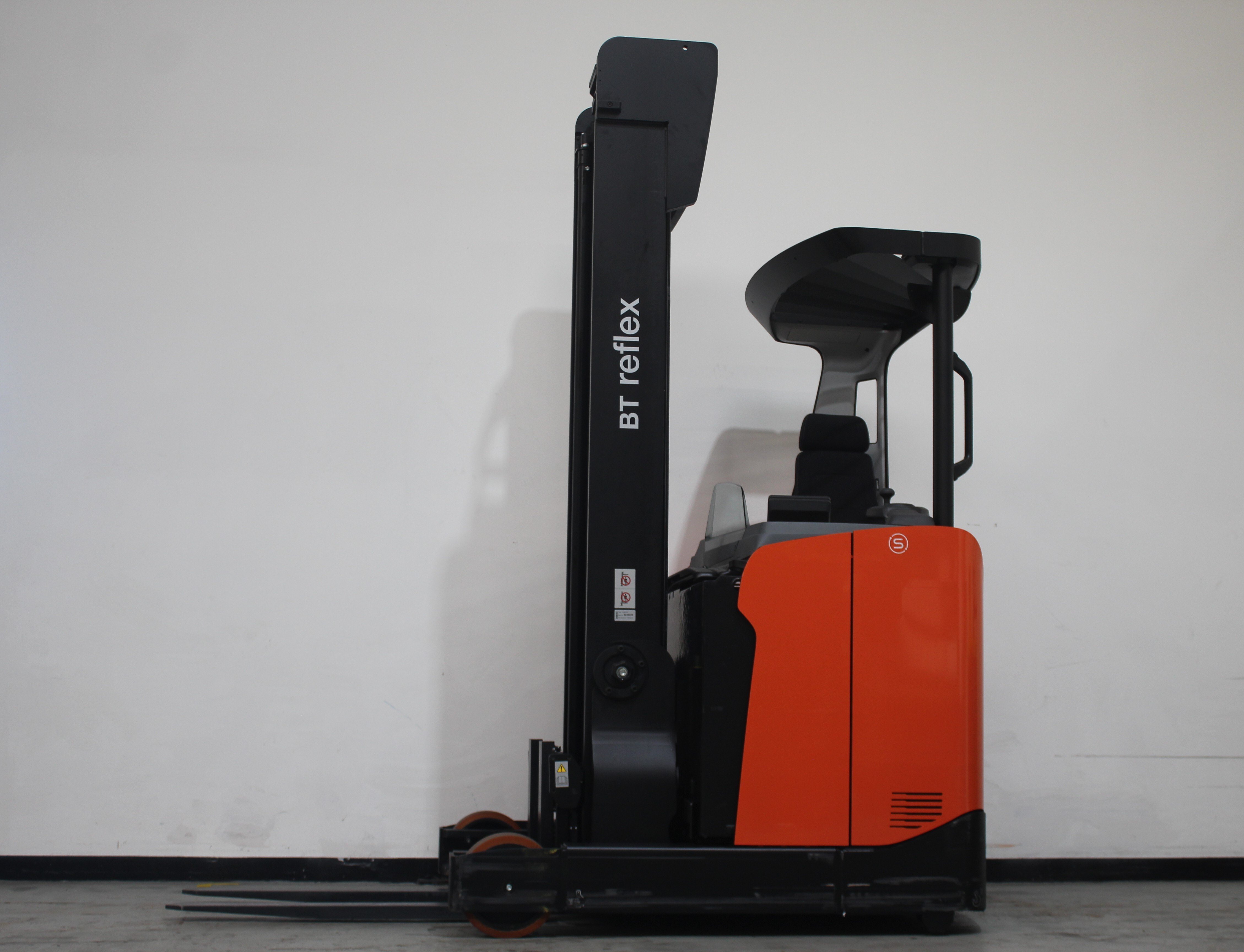 Schubmaststapler Toyota RRE140HE (BJ: 2023)