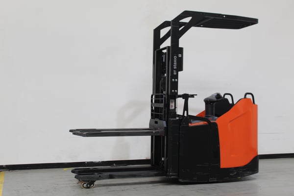 Elektrischer Hochhubwagen Toyota SPE200D (BJ: 2023)