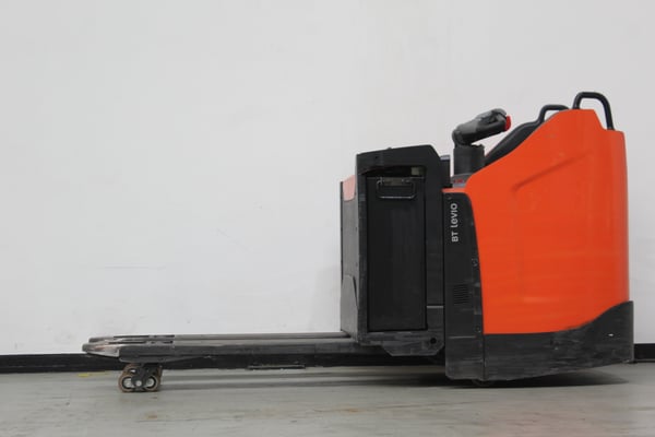 Elektrischer Niederhubwagen Toyota LPE220 (BJ: 2023)