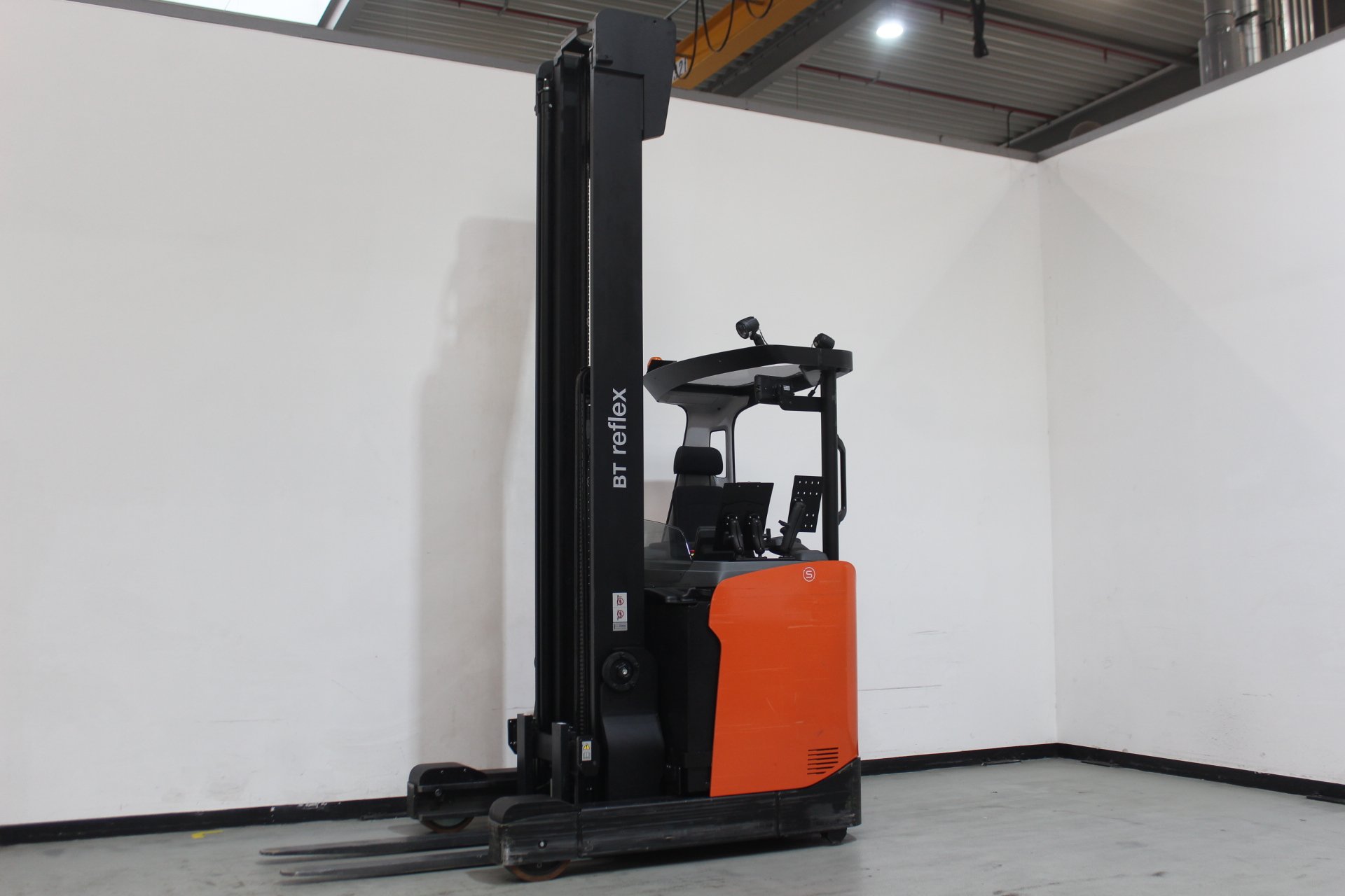 Schubmaststapler Toyota RRE160H (BJ: 2024)