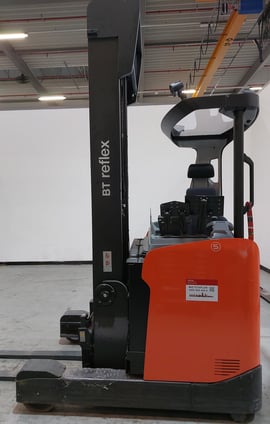 Schubmaststapler Toyota RRE160H (BJ: 2024)