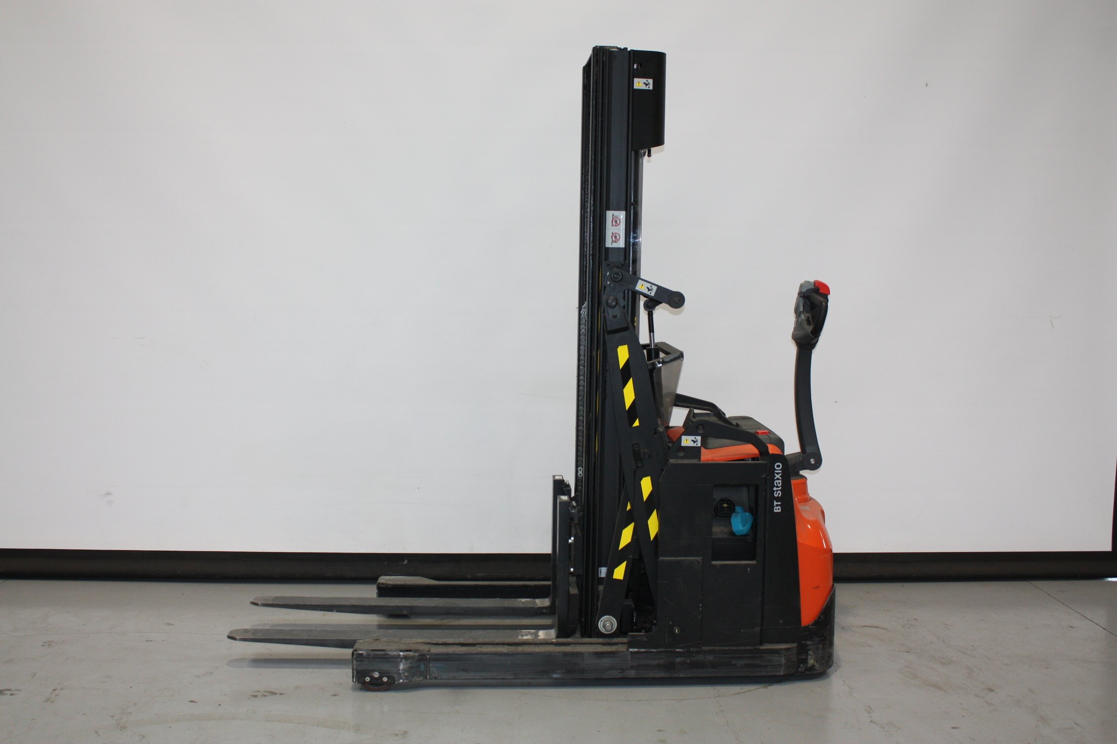 Elektrischer Hochhubwagen Toyota SWE120XR (BJ: 2024)