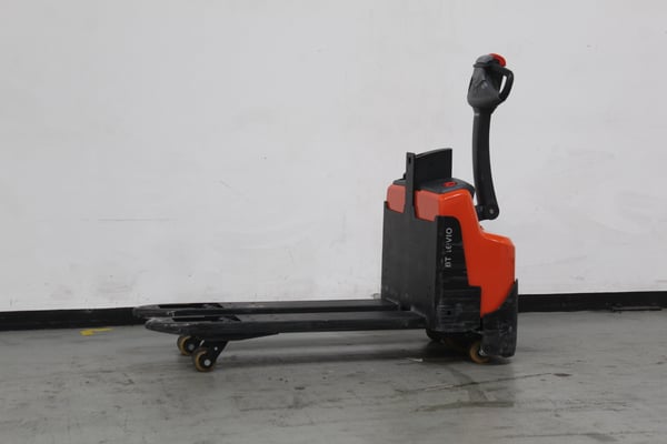 Elektrischer Niederhubwagen Toyota LWI160 (BJ: 2024)