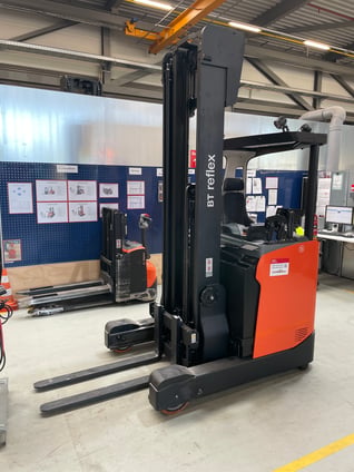 Schubmaststapler Toyota RRE160H (BJ: 2024)