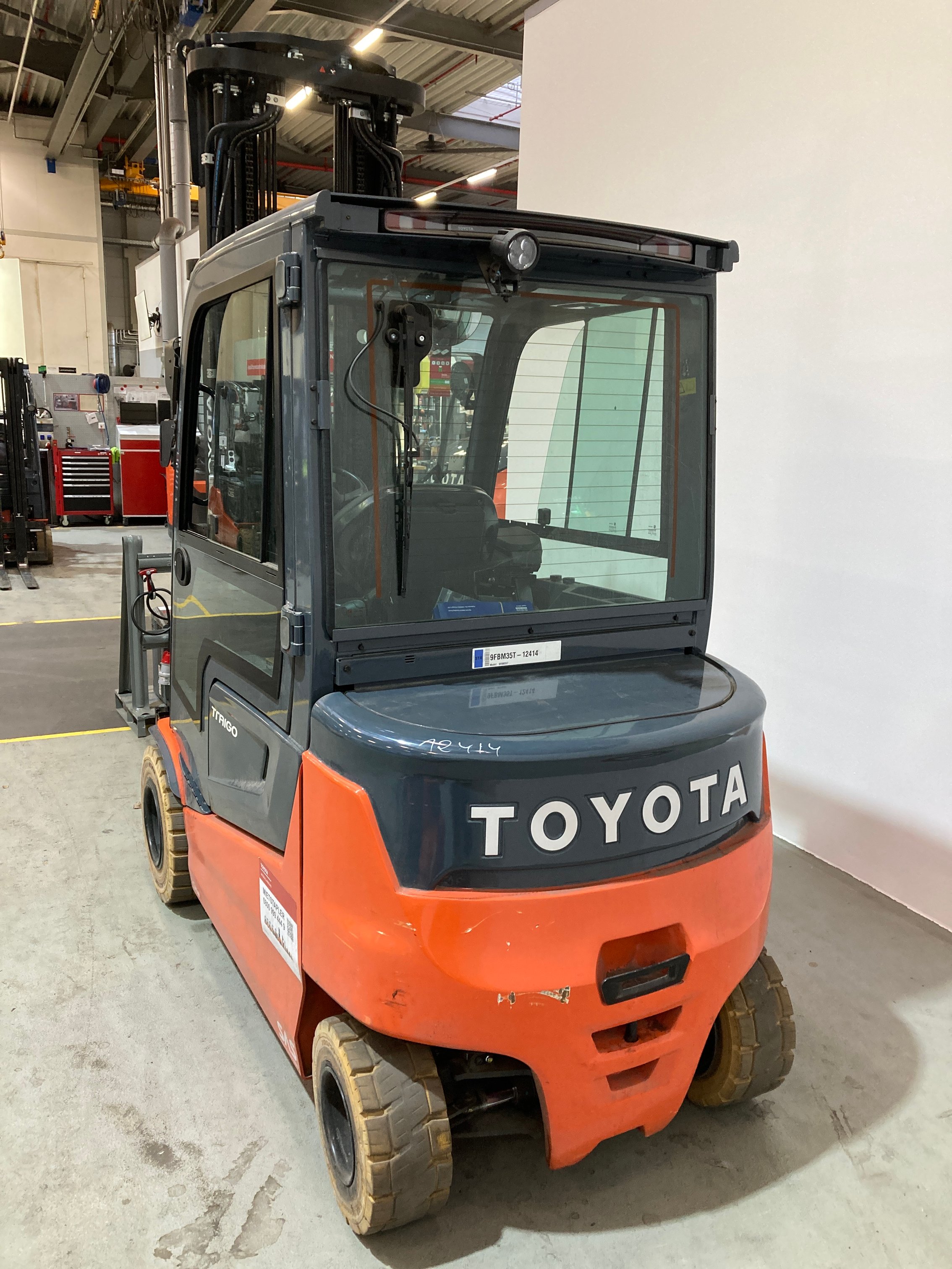 Elektro 4 Rad-Stapler Toyota 9FBM35T (BJ: 2024)