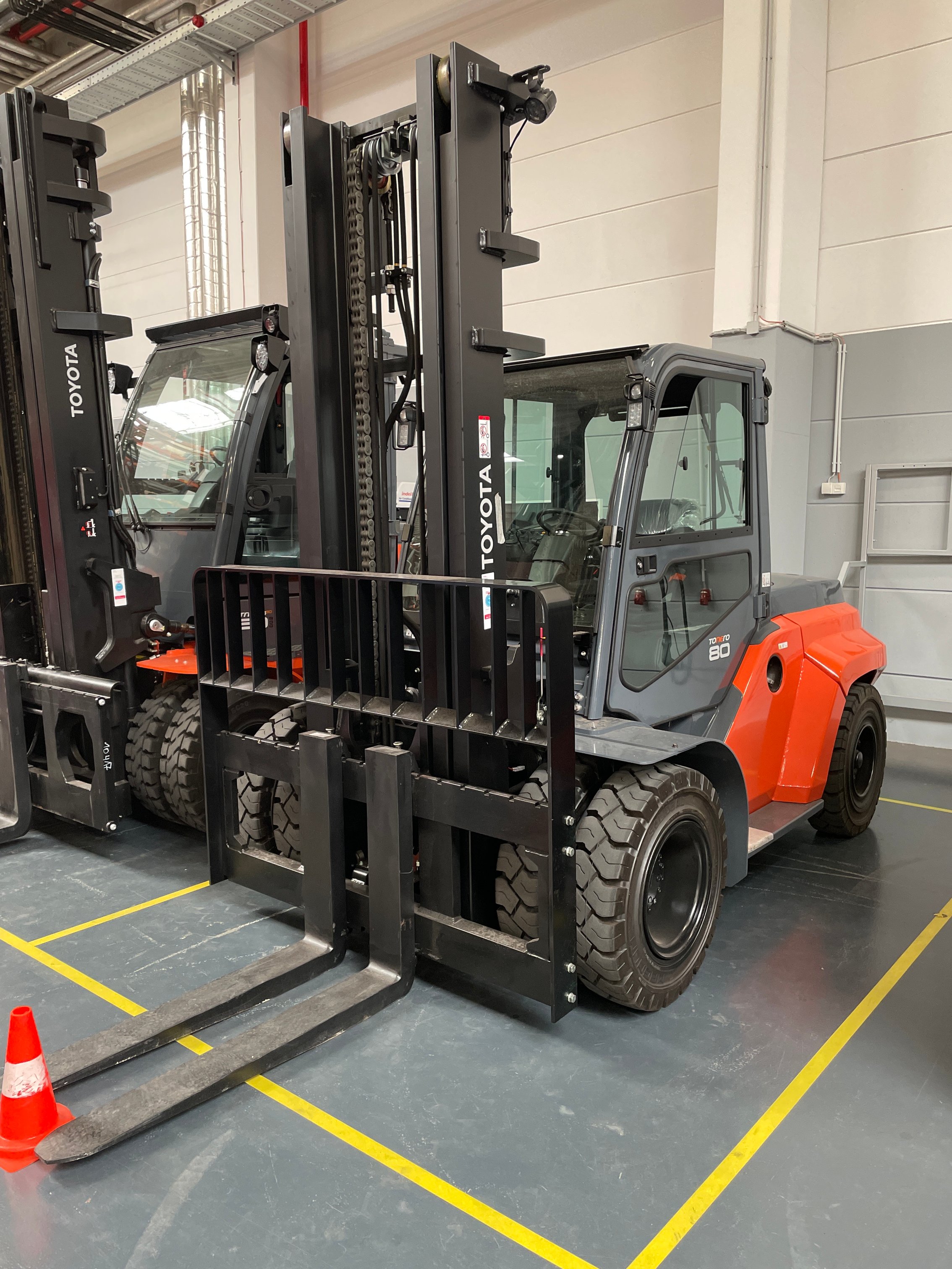 Dieselstapler Toyota 8FD80F (BJ: 2024)