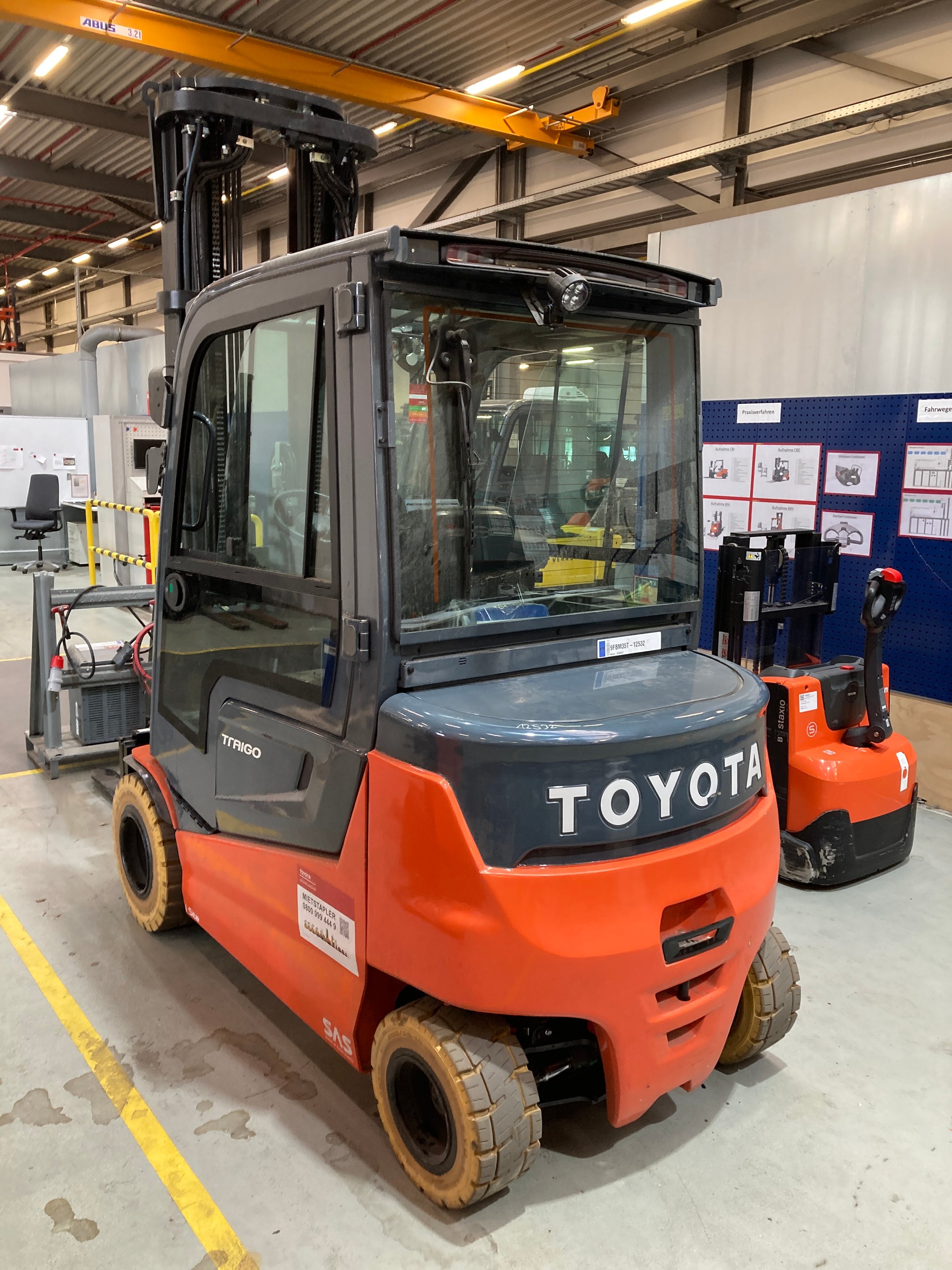 Elektro 4 Rad-Stapler Toyota 9FBM35T (BJ: 2024)