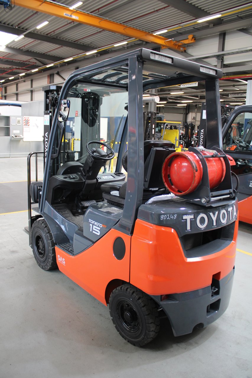 Treibgasstapler Toyota 06-8FG15F (BJ: 2024)