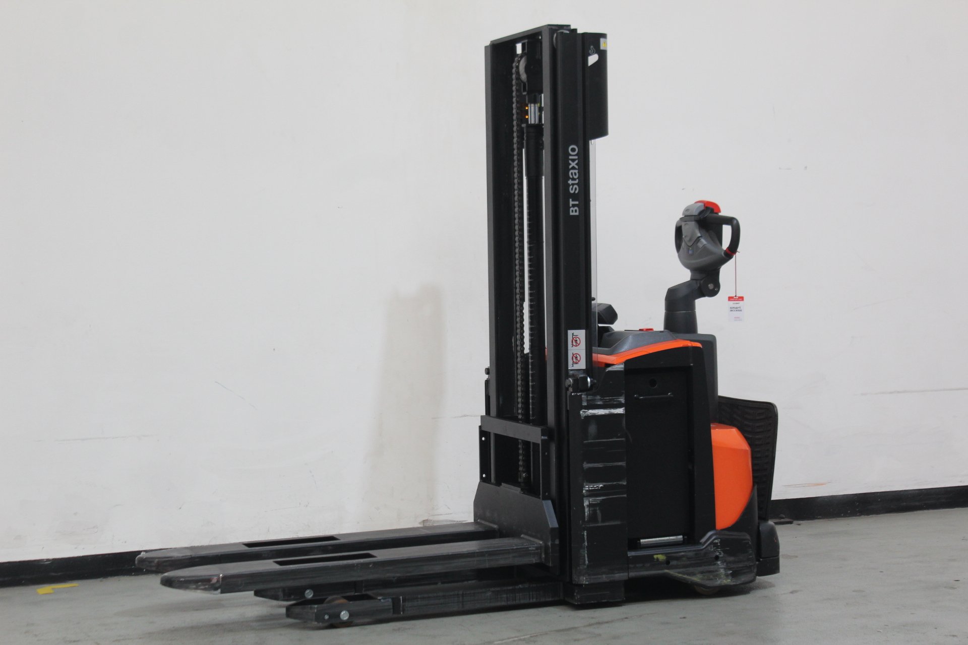 Elektrischer Hochhubwagen Toyota SWE120 (BJ: 2024)