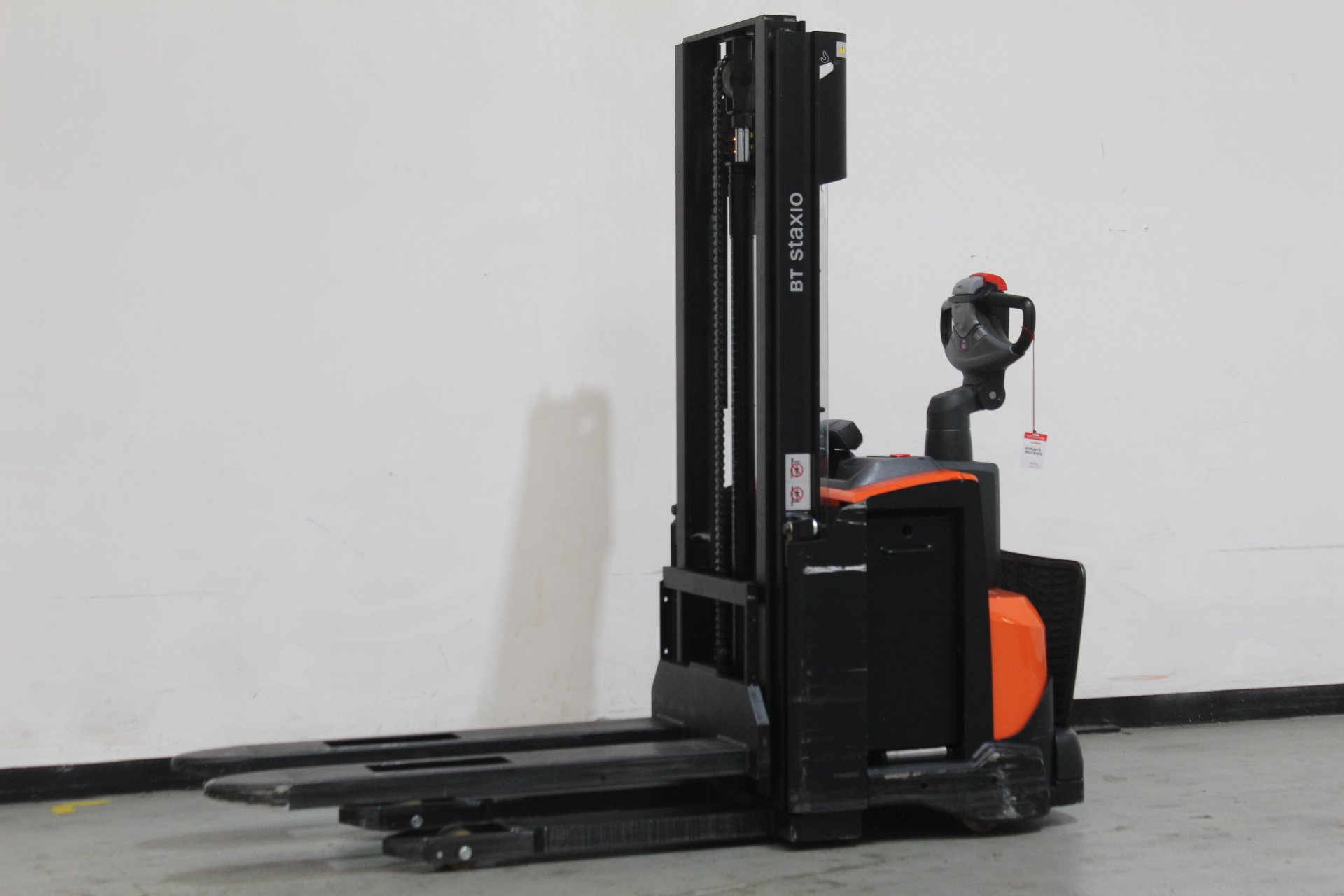 Elektrischer Hochhubwagen Toyota SWE120 (BJ: 2024)