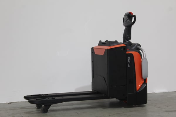 Elektrischer Niederhubwagen Toyota LPE200 (BJ: 2024)