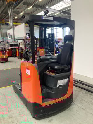 Schubmaststapler Toyota RRE200H (BJ: 2024)