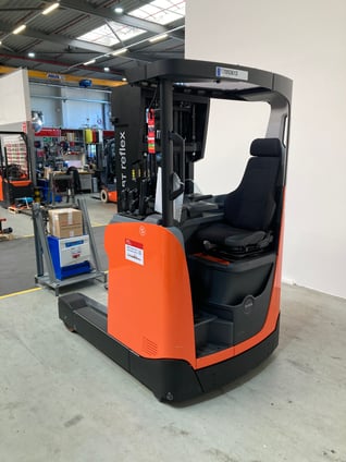 Schubmaststapler Toyota RRE160H (BJ: 2024)