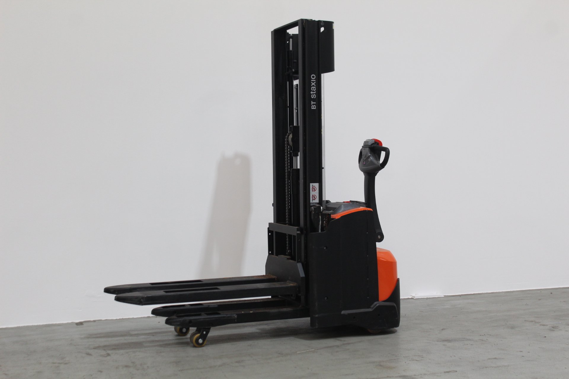 Elektrischer Hochhubwagen Toyota SWE120L (BJ: 2025)