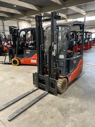 Elektro 3 Rad-Stapler Toyota 8FBE16T (BJ: 2025)