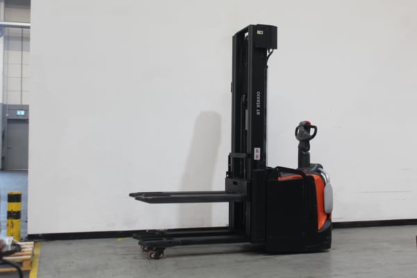 Elektrischer Hochhubwagen Toyota SPE160L (BJ: 2025)