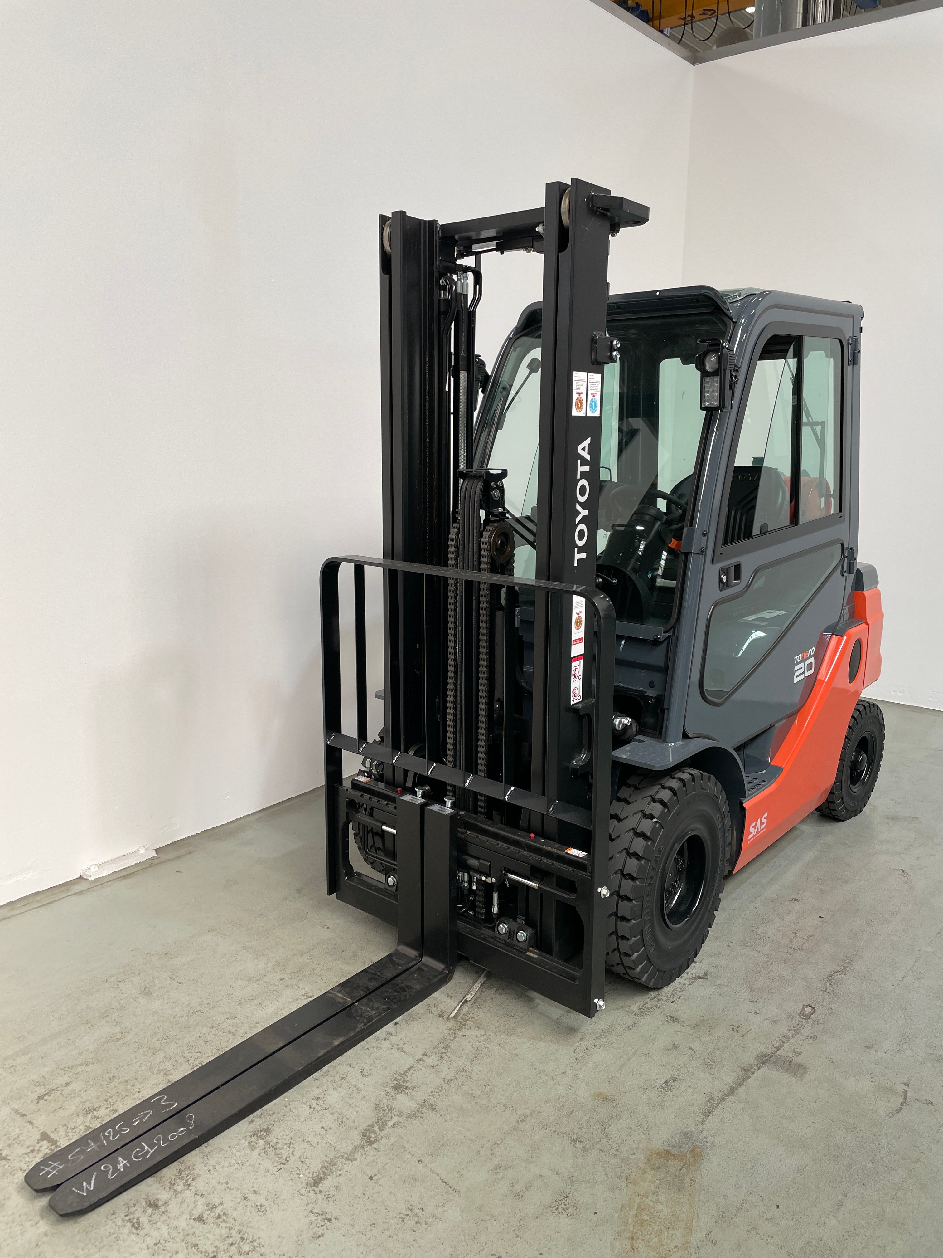 Treibgasstapler Toyota 02-8FGF20 (BJ: 2026)
