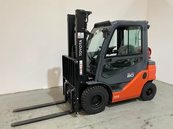 Treibgasstapler Toyota 02-8FGF20 (BJ: 2026)